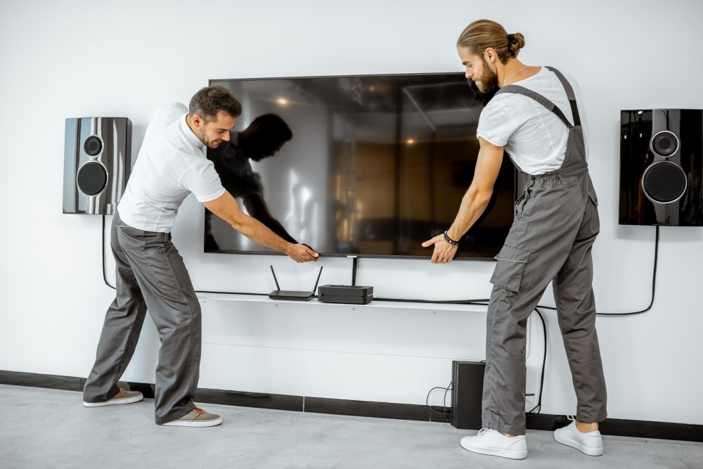 Ways to Mount TV in a Dorm Room without Making Holes