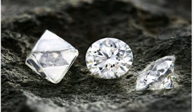 How to identify raw diamond