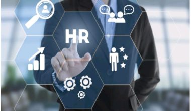 What is the job of a human resource officer