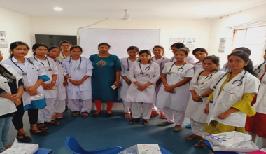 How to Write an Application Letter As an Auxiliary Nurse